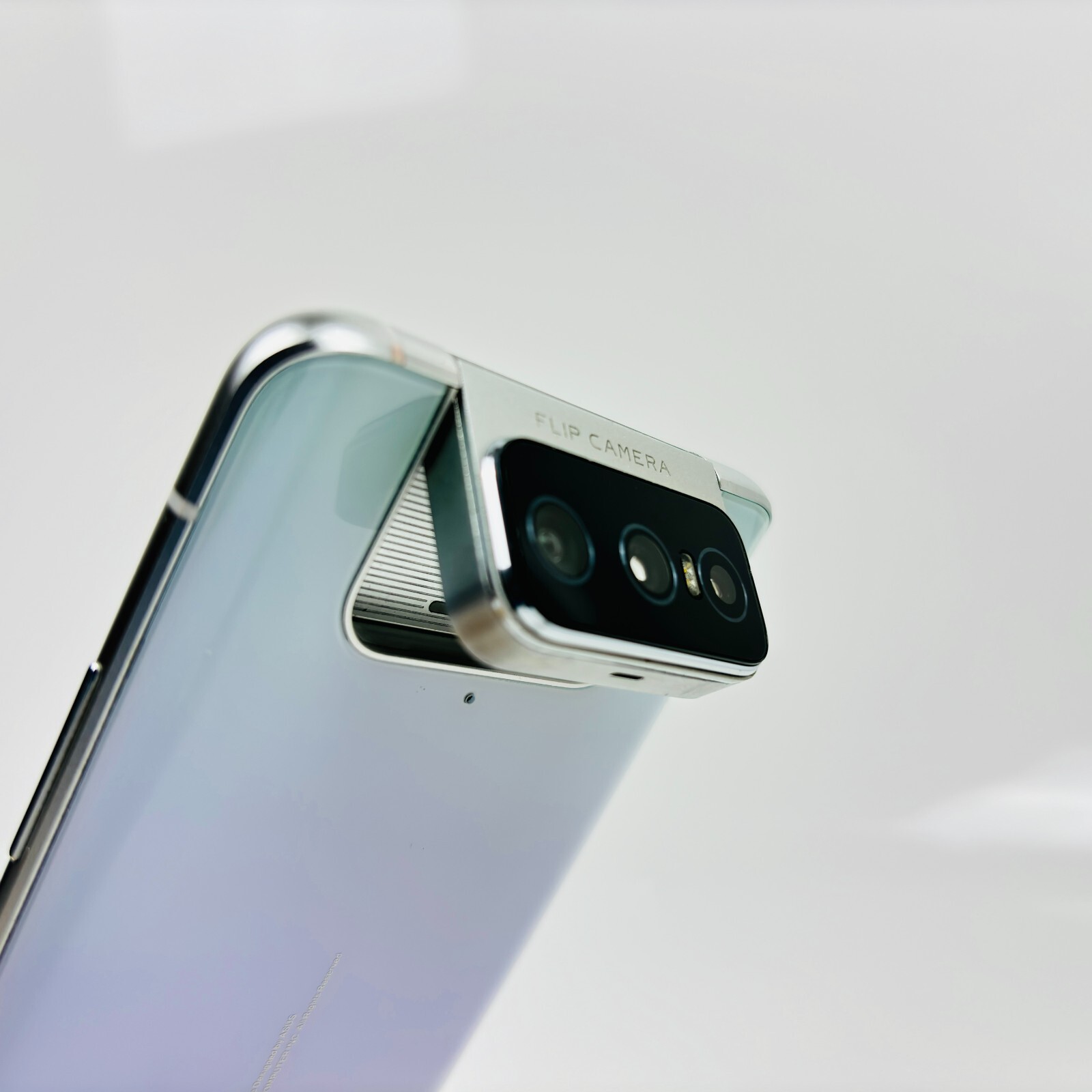 ASUS Zenfone 7pro 美品　256GB パステルホワイト Amazon.com: ASUS Zenfone 7 Pro ZS671KS Dual-SIM 256GB + 8GB