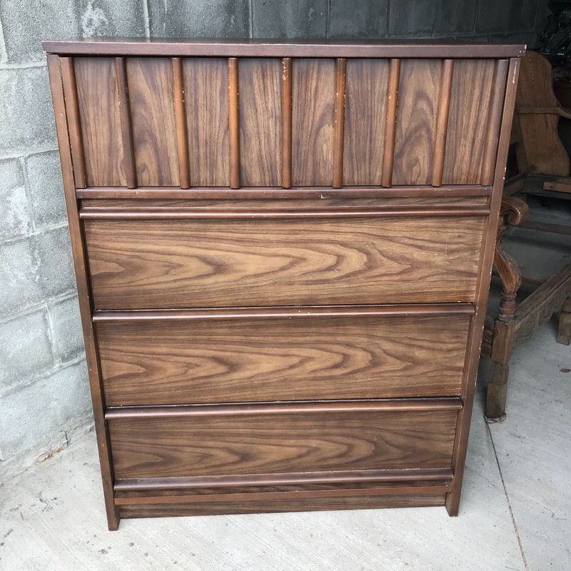 Bassett Furniture Industries Dresser