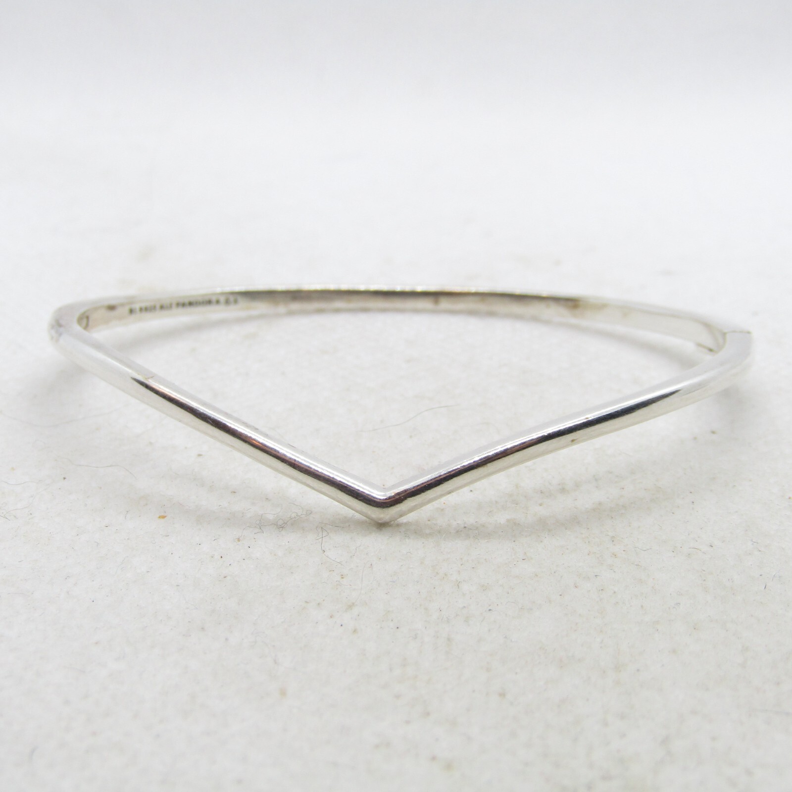 アクセサリー Rust MADE IN ENGLAND 2 Hall Mark Bangle アクセサリー Rust MADE IN ENGLAND 2 Hall Mark Bangle Rust