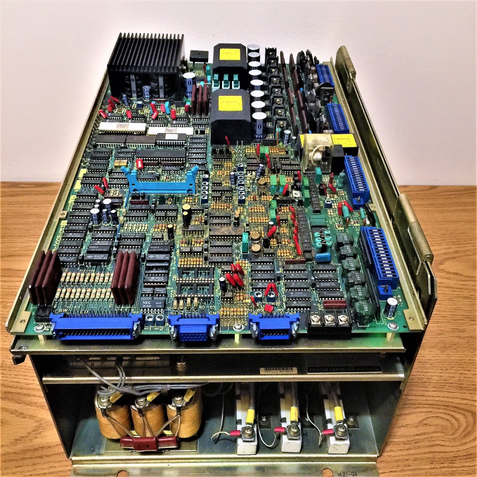 FUJITSU FANUC A06B-6044-H007 AC SPINDLE SERVO UNIT K27