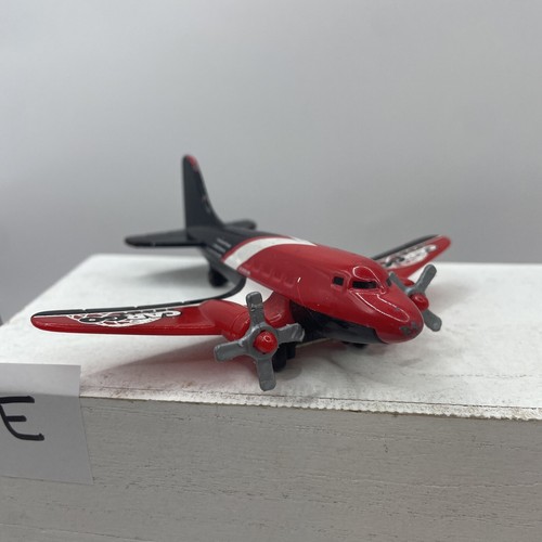 Matchbox 2003 Mattel 68982 Airliner Plane Red Black Cargo | eBay
