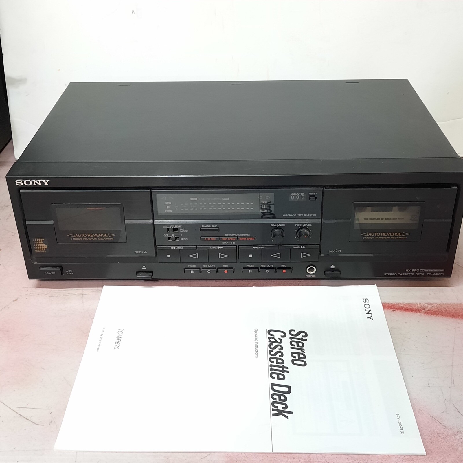 Sony TC-WR670 HX Pro Stereo Dual Cassette Deck Powers On