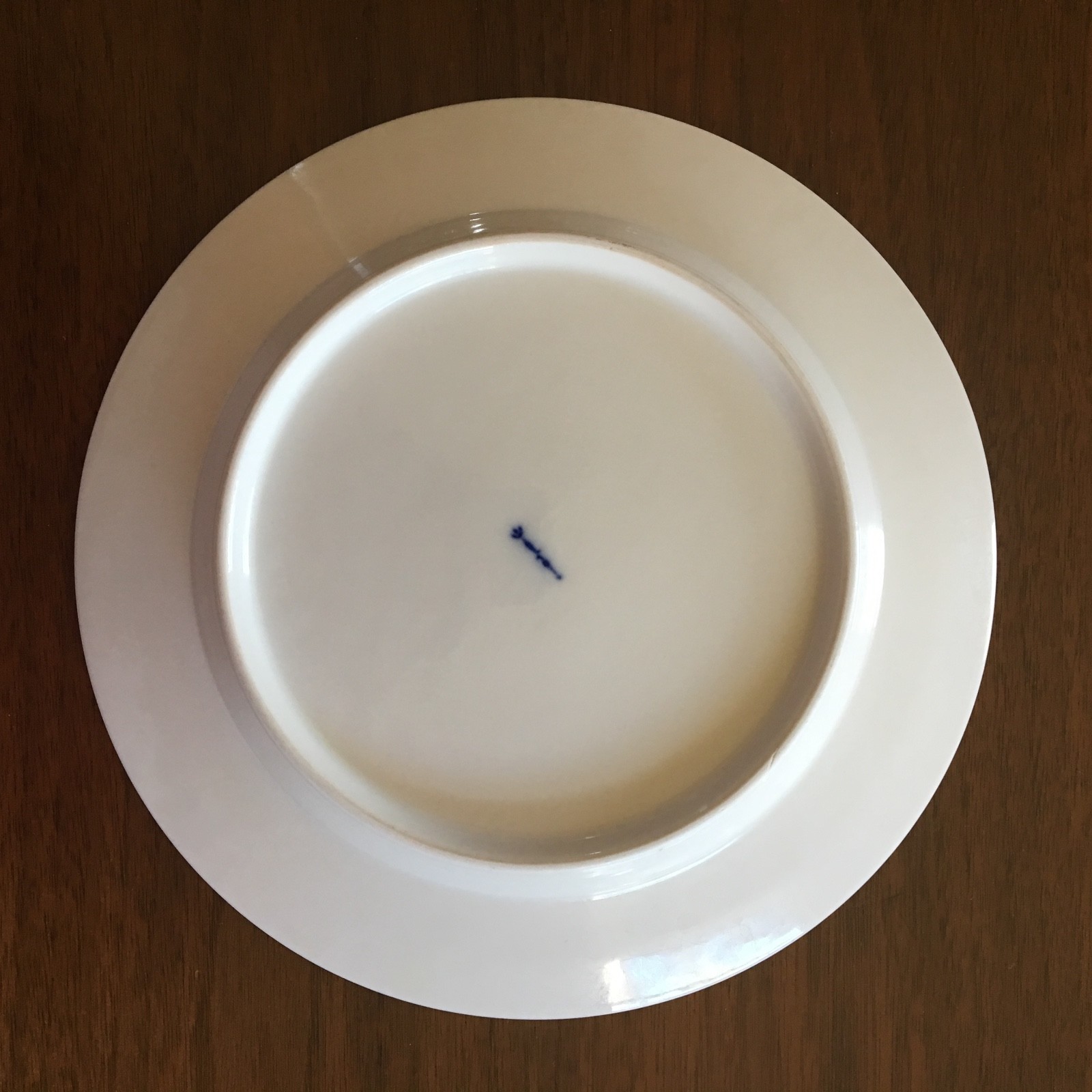 KPM KURLAND, 8 white porcelain 10.25