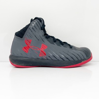 

Черные баскетбольные кроссовки Under Armour Boys Jet 1259032-600 Размер 2Y, Черный, Jet
