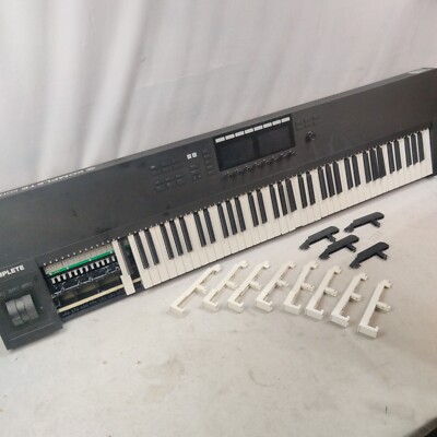 Native Instruments Komplete Kontrol S88 MK2 Keyboard SOLD AS IS FOR PARTS *READ*
