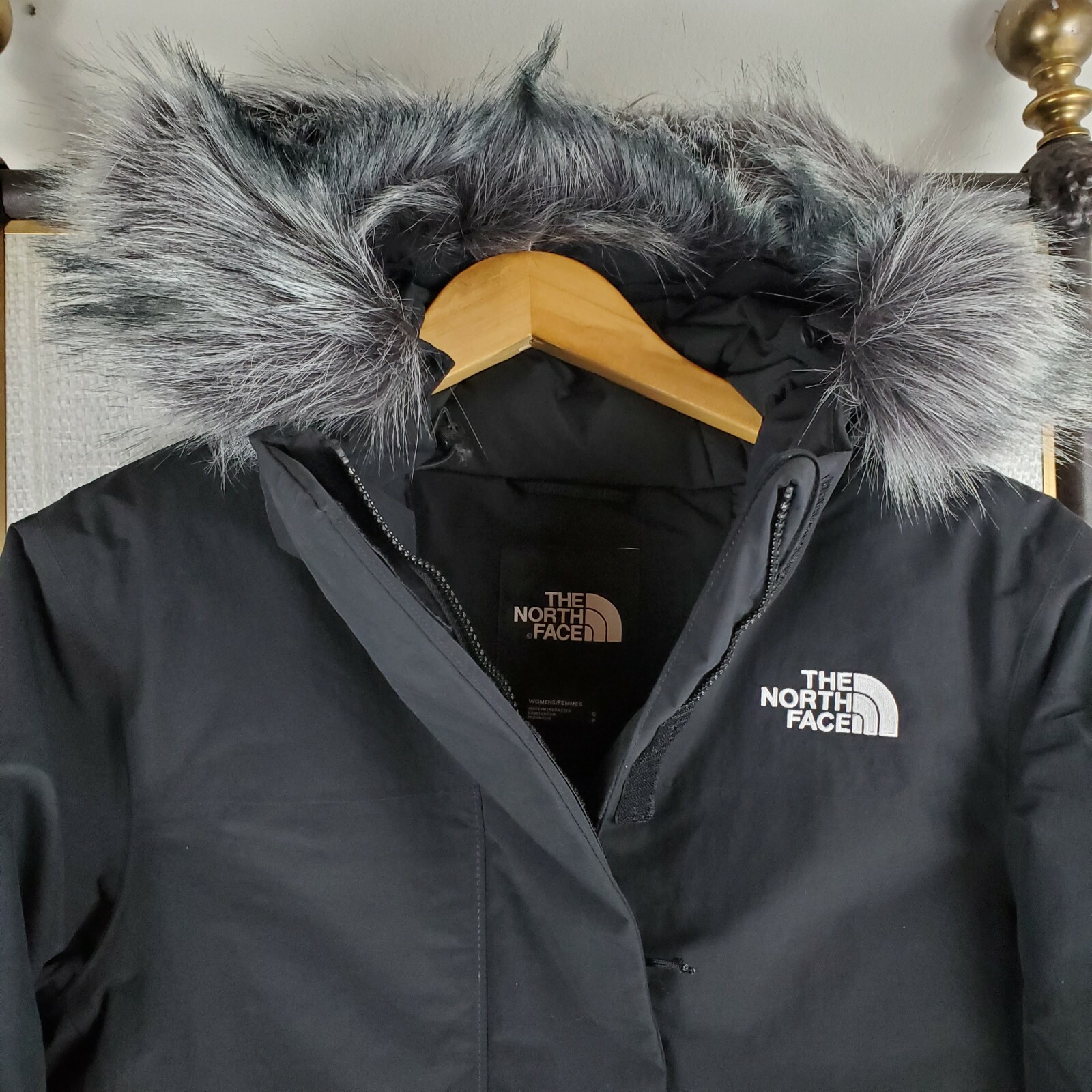 NORTH FACE NEW $300 Size Small Womens 550 Down Insulated Arctic Jacket Parka