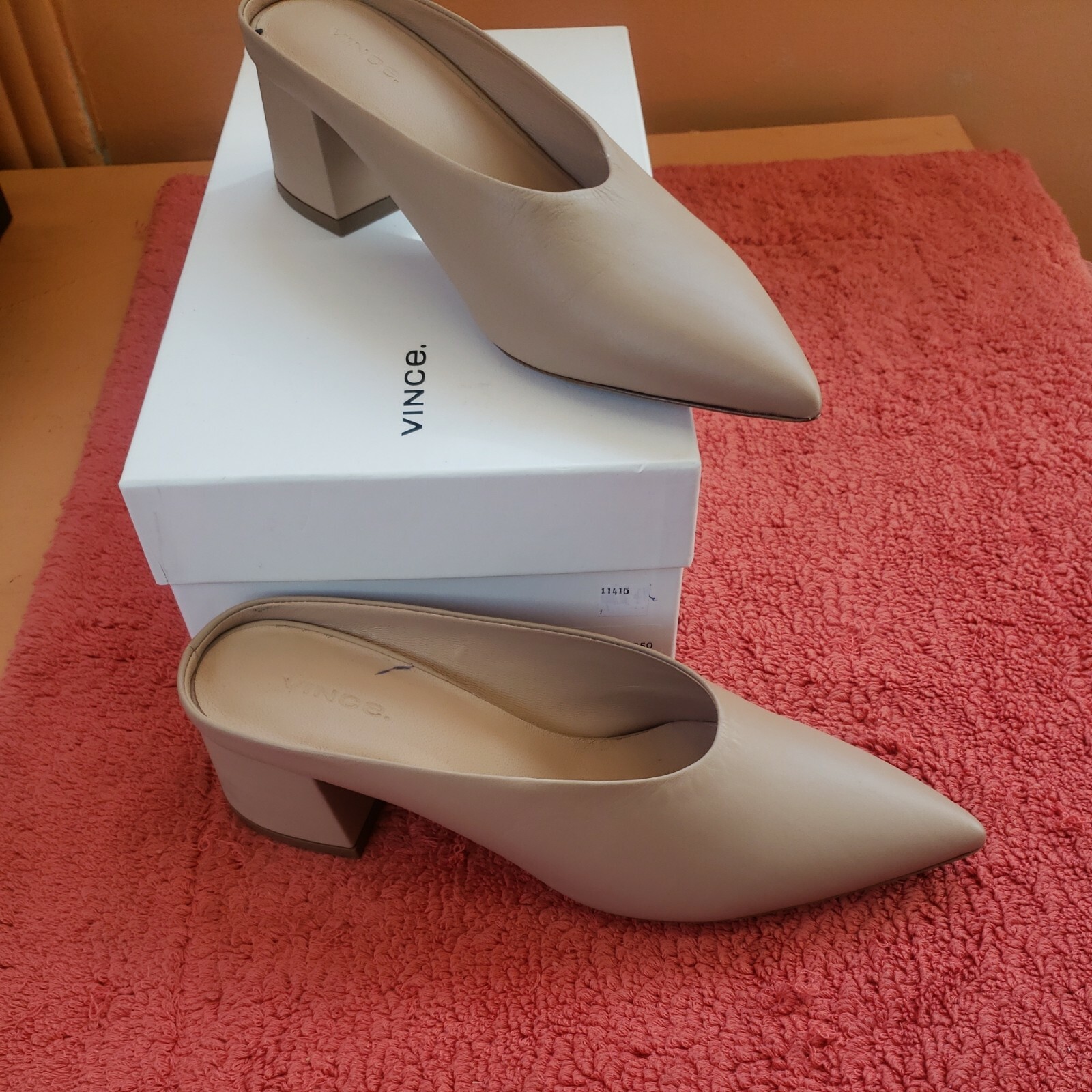 Vince Ralston Leather Mules. Size 8M 