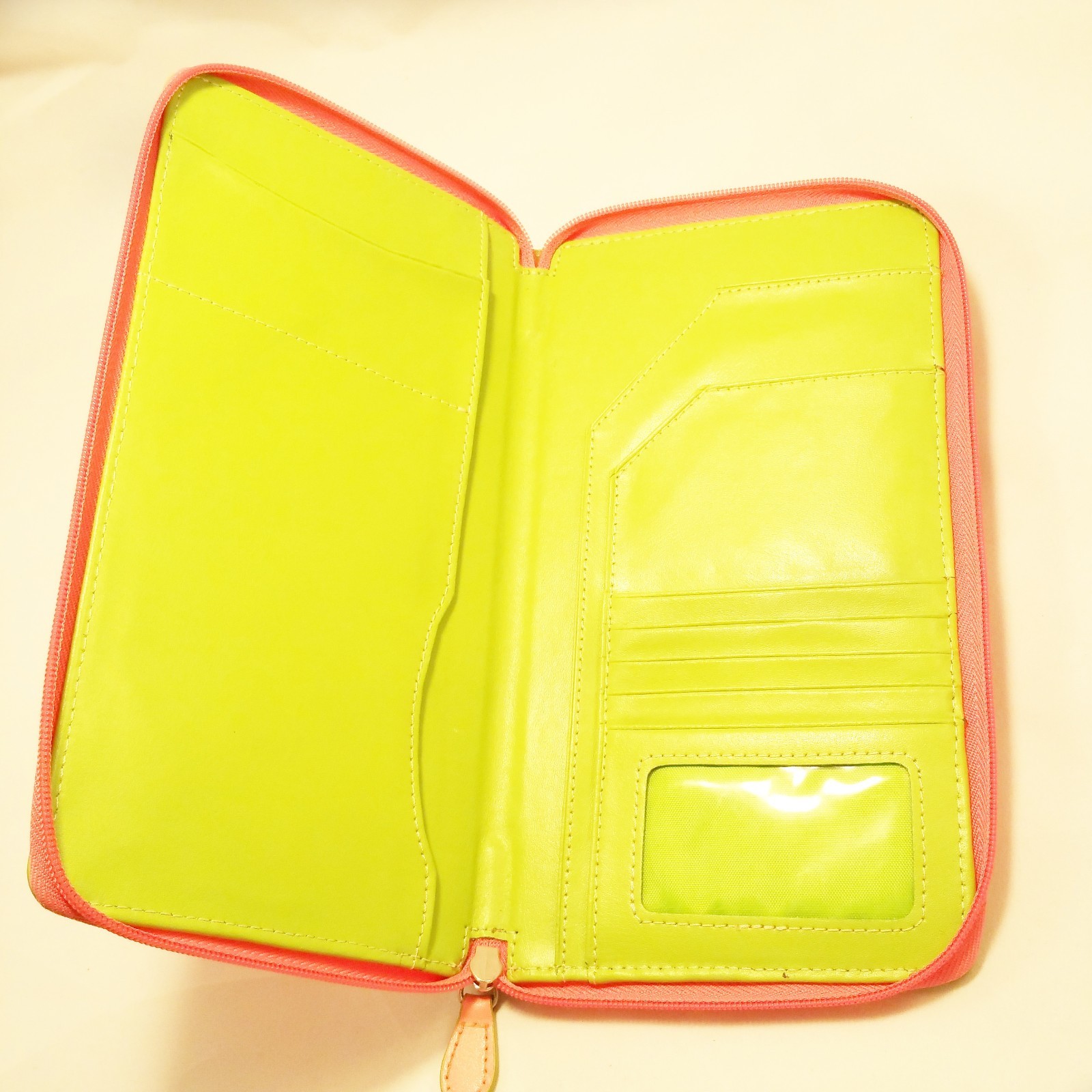 Baekgaard Organizer Leather Hold Everything Accord Wallet Passport