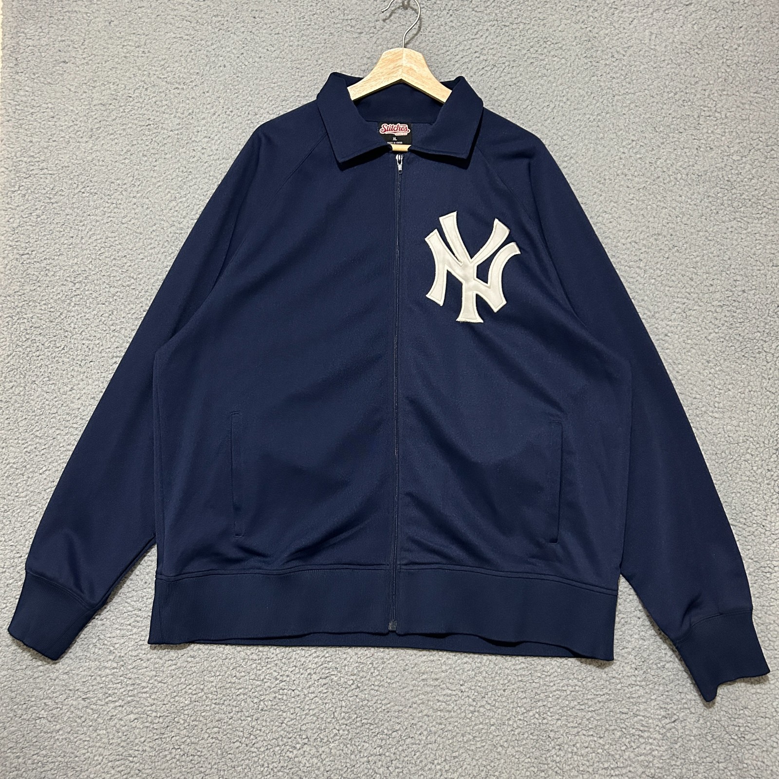 MLB stitches ヤンキース　ジャケット New York Yankees Stitches Jacket Men XL Navy Blue Full Zip