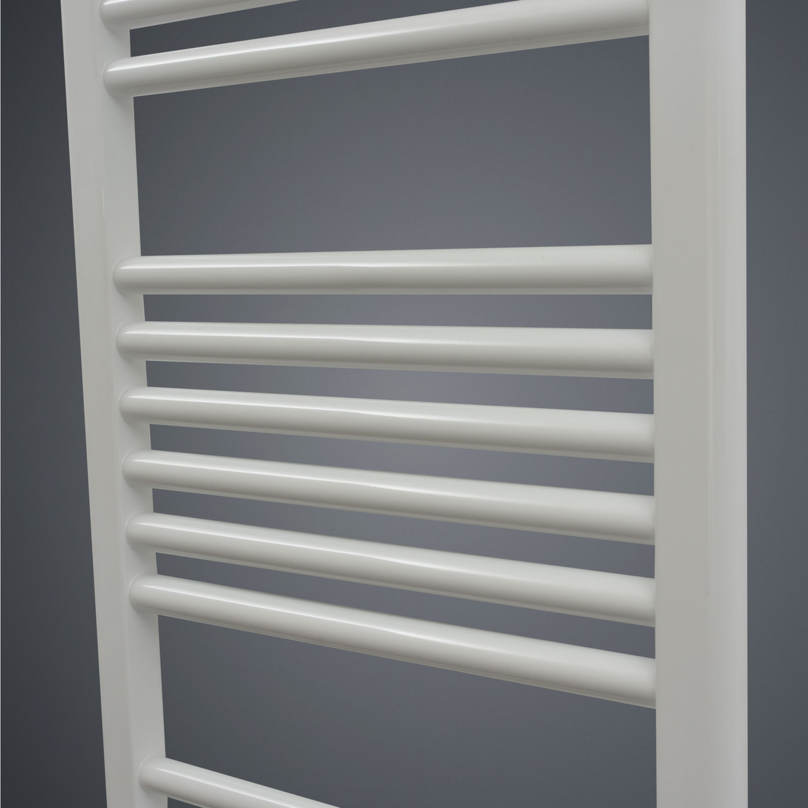 600mm Wide White Heated Towel Rail Radiator Straight 400/600/800/1200