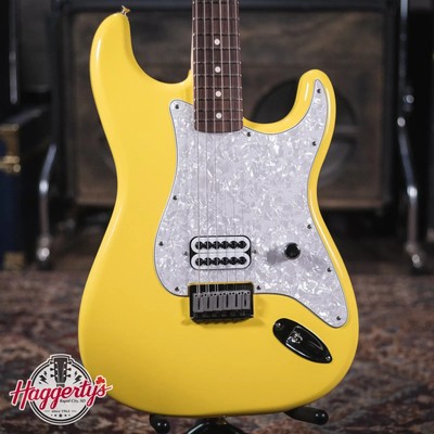 Fender Limited Edition Tom DeLonge Stratocaster Electric Guitar Graffiti Yellow
