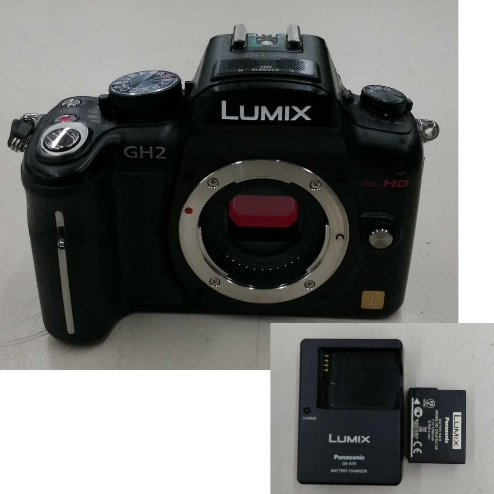 Panasonic LUMIX DMC-GH2 Black 3D Digital Single Lens Camera