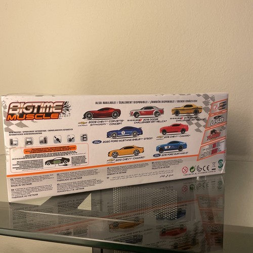 Jada Toys HyperChargers 2010 Chevy Camaro SS BTM Remote Controlled Vehicle, 1:16
