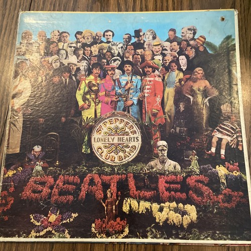 The Beatles -- SGT. PEPPER'S LONELY HEARTS CLUB BAnd-SMAS