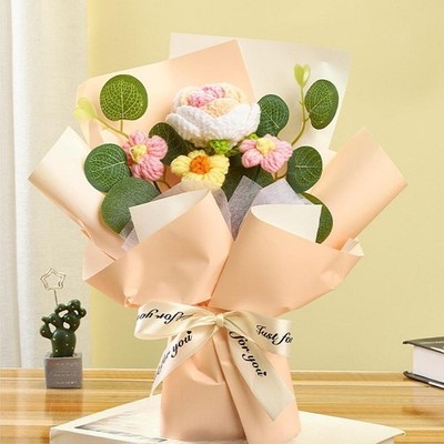 Cadeau de la fête des mères en tricoté de sa fille fils pour l'anniversaire