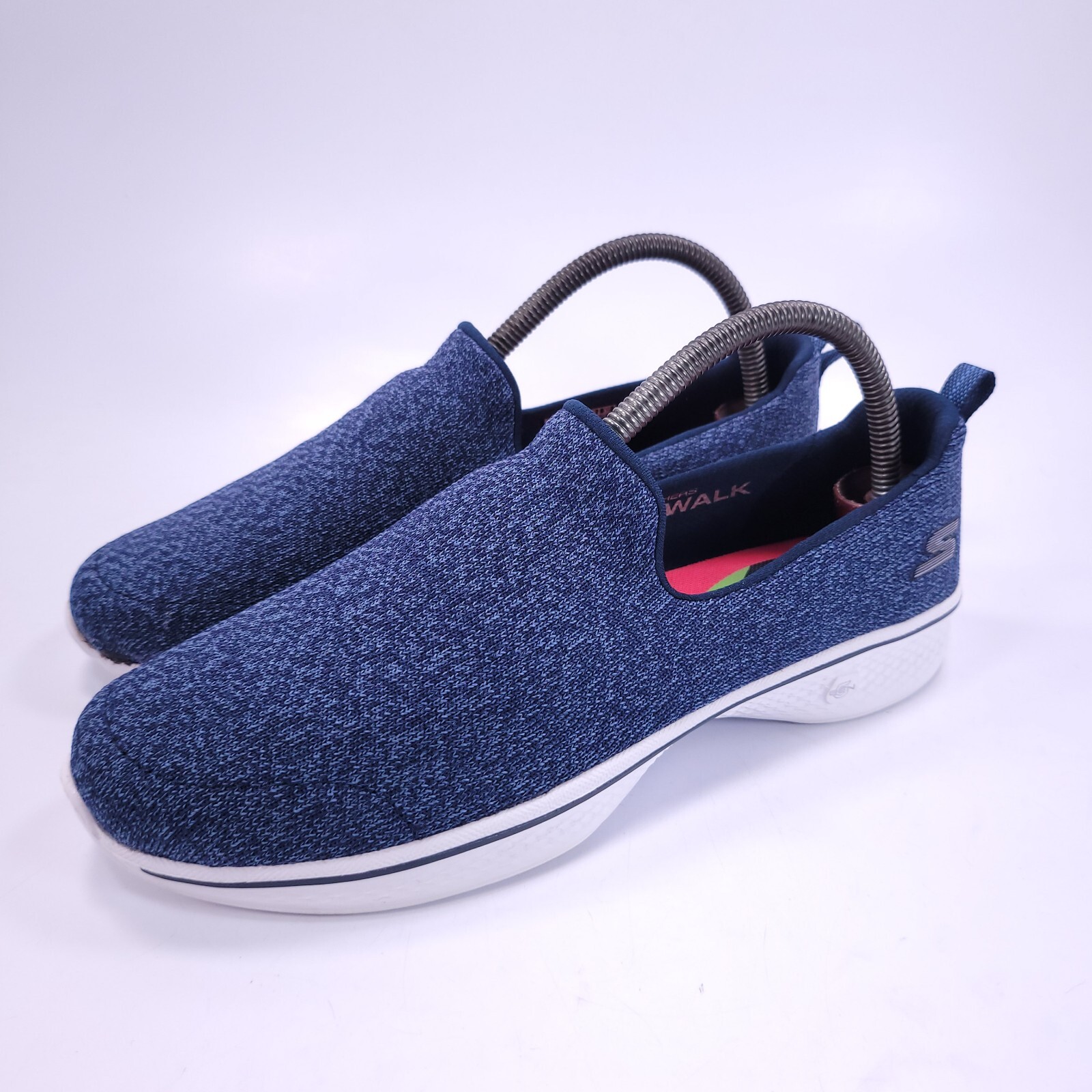 skechers goga max air cooled