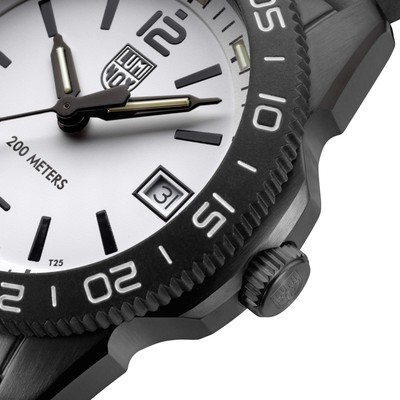 Pre-owned Luminox Unisex Watch Pacific Diver Date White Dial Black Rubber Strap Xs.3127m