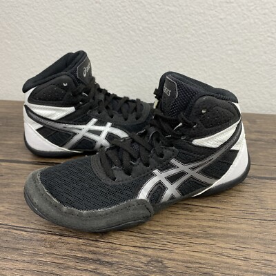 Asics boys size 6 deals