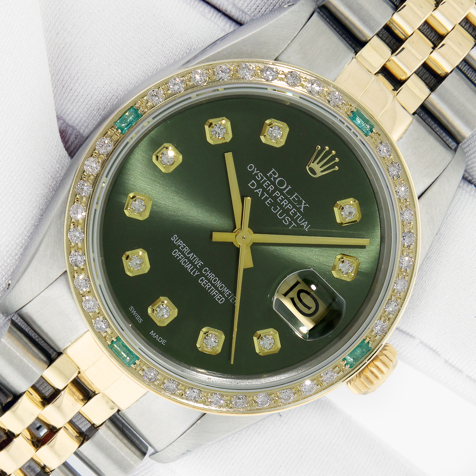 Rolex Mens DateJust Green Diamond Dial Steel - 18K Gold Diamond-Emerald Bezel