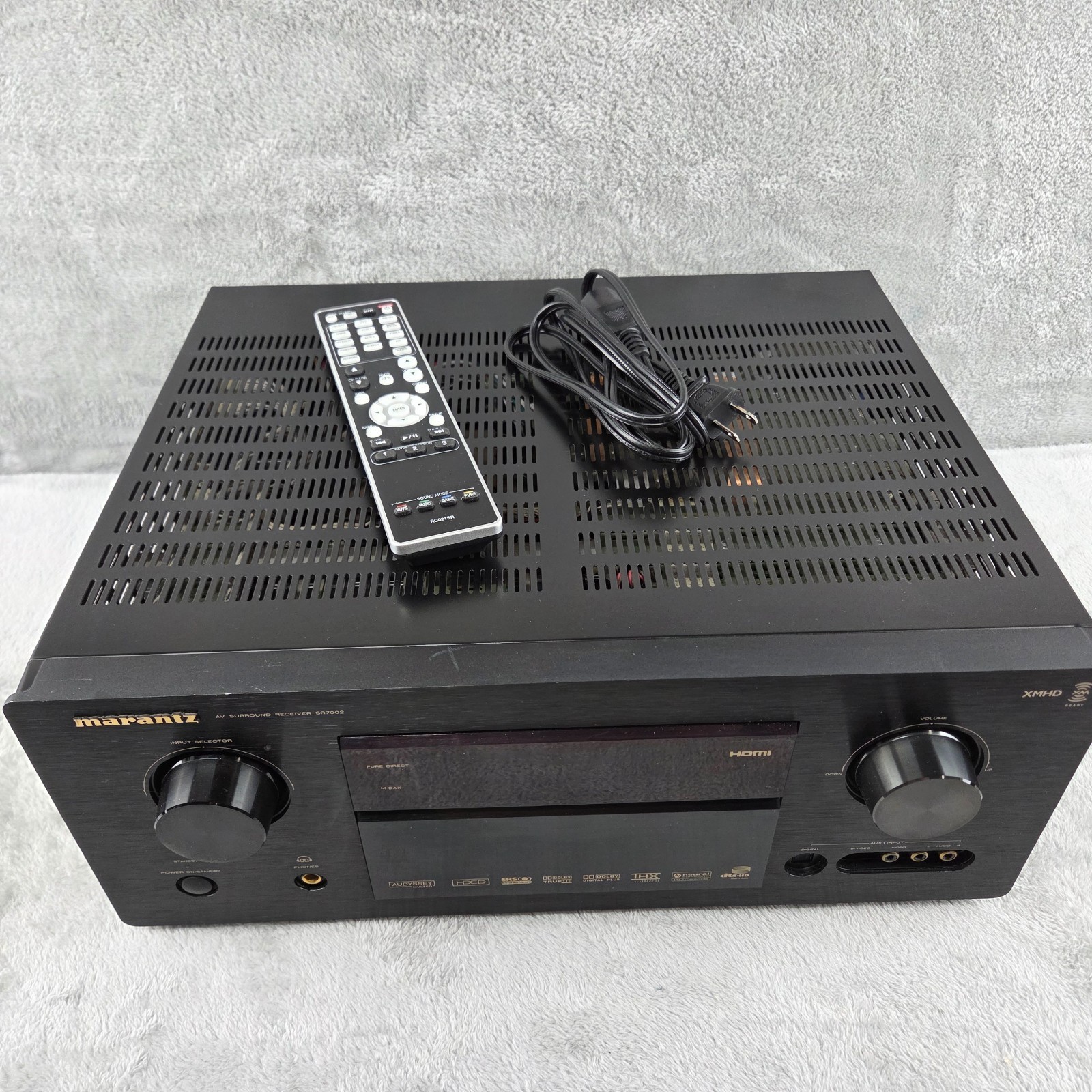 Marantz SR7002 7.1‑Ch AV Receiver As‑Is bundle with Remote & Power