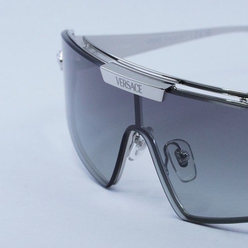 Pre-owned Versace Ve2265 100011 Silver/grey Gradient 44-144-120 Sunglasses Authentic