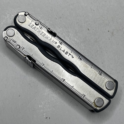 Leatherman BLAST Multi-Tool , Retired Multitool w/ Knife Pliers
