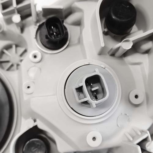 Left&Right Headlights For 2010-2011 Toyota Camry Sedan Chrome Clear Reflector