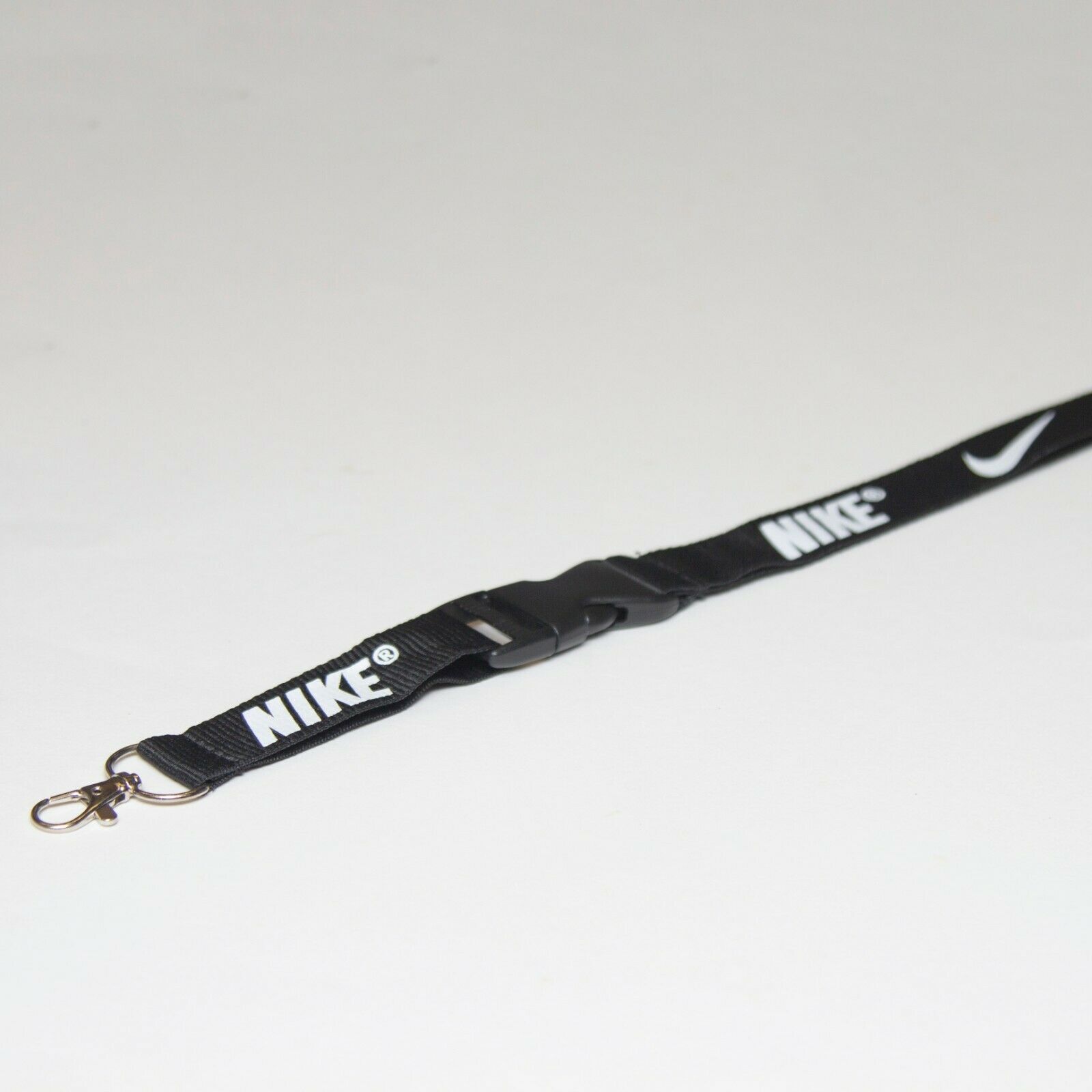 Nike 10 Pieces Set Lanyard Detachable Keychain Badge ID 10-Pack Multicolor