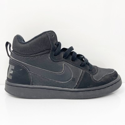 

Nike Boys Court Borough Mid 839977-001 Черные баскетбольные кроссовки, размер 4Y, Черный, Court Borough Mid