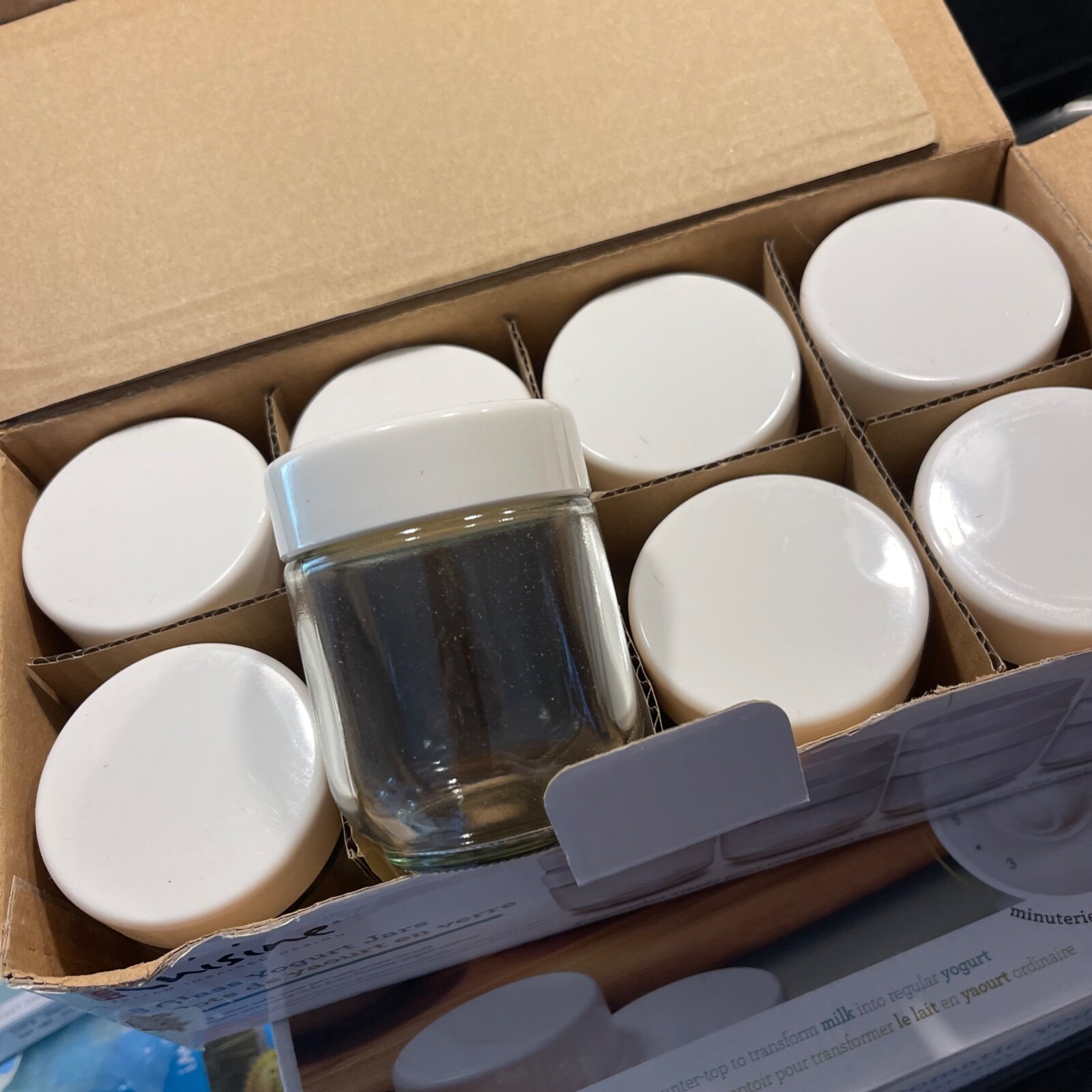 Euro Cuisine YMX650 Digital Automatic Yogurt Maker with 8 Additional Jars