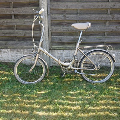 Raleigh safari folding bike For Sale