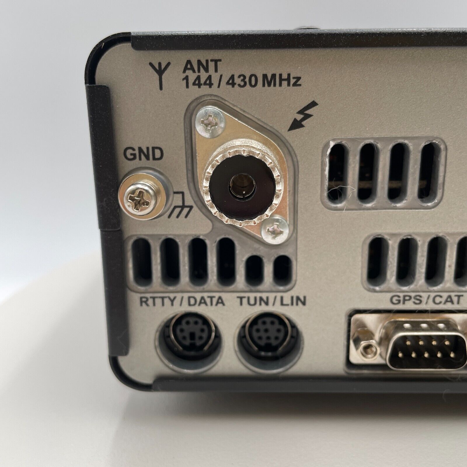 FT-991A 100W HF/50/144/430MHz Transceiver Radio Excellent