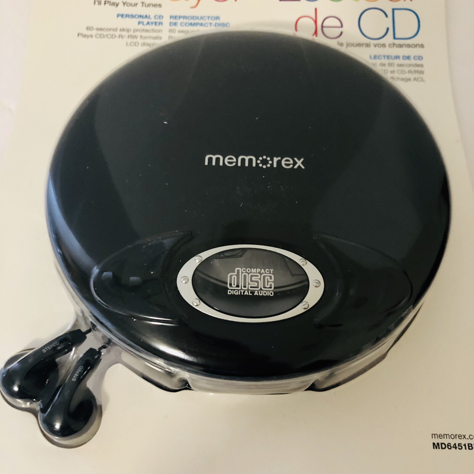 Memorex Personal CD Player LCD Display Ear Buds 60 Sec Skip Protection New