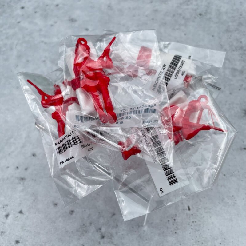 Supreme Parachute Toy 2019 FW19 Sealed Accessories