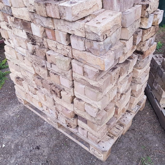 Bricks Rock face cream sand stone look Building 
