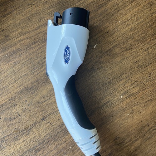 Ford F150 Lightning F-150 EV Charger charging cable 32 Amps w/ NEMA 5-15 & 14-50