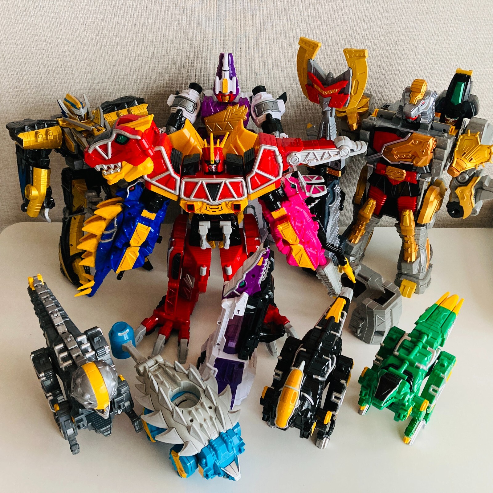 power ranger dino charge