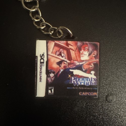 Mini DS Game Case Keychains, Miniature Nintendo DS Lite