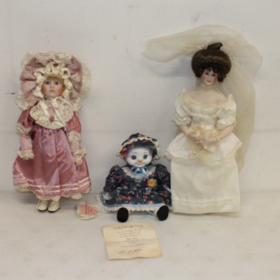 crown porcelain dolls