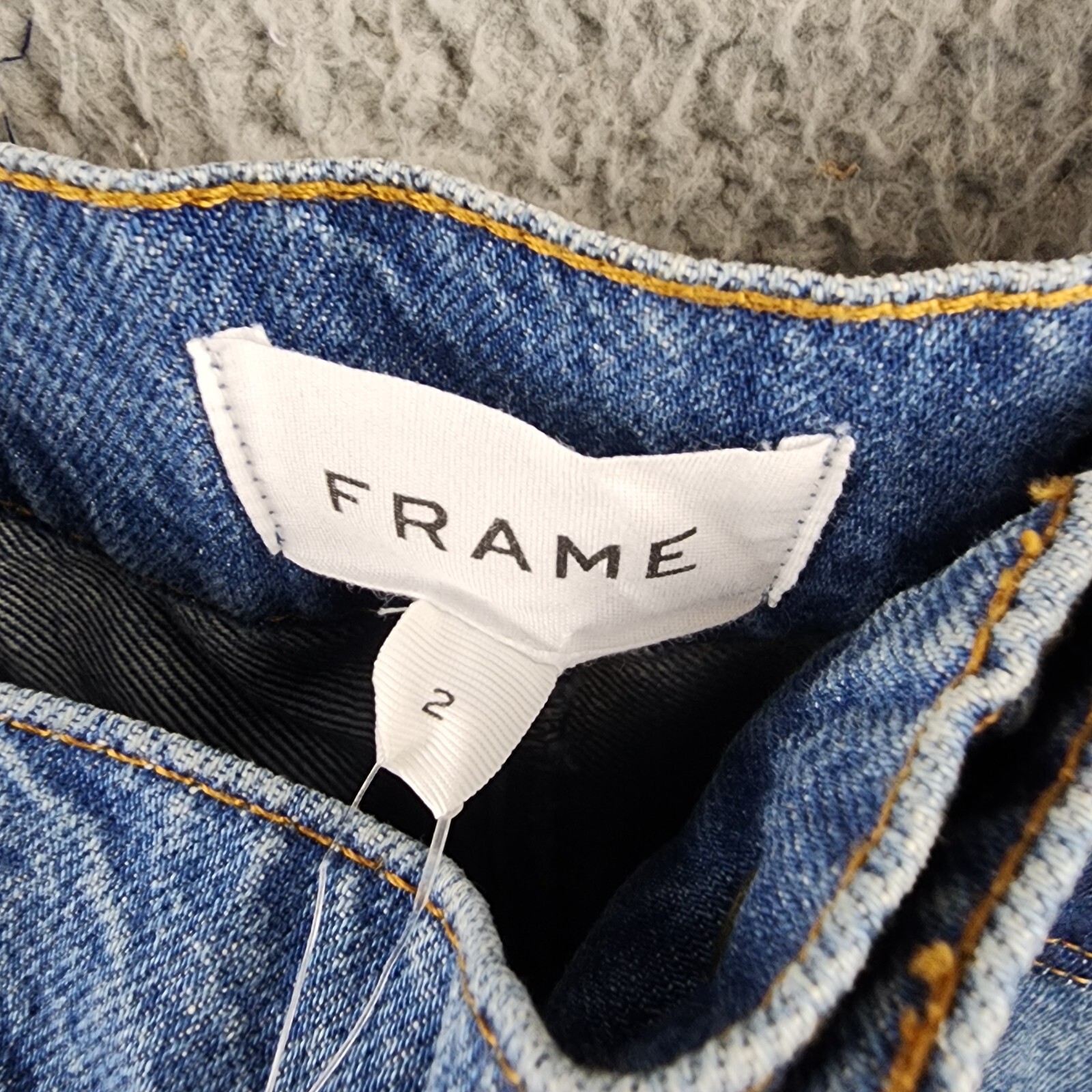 FRAME The Vent Denim Skirt Women's 2 Pearl District Denim Button Zip Closure - Picture 7 of 13