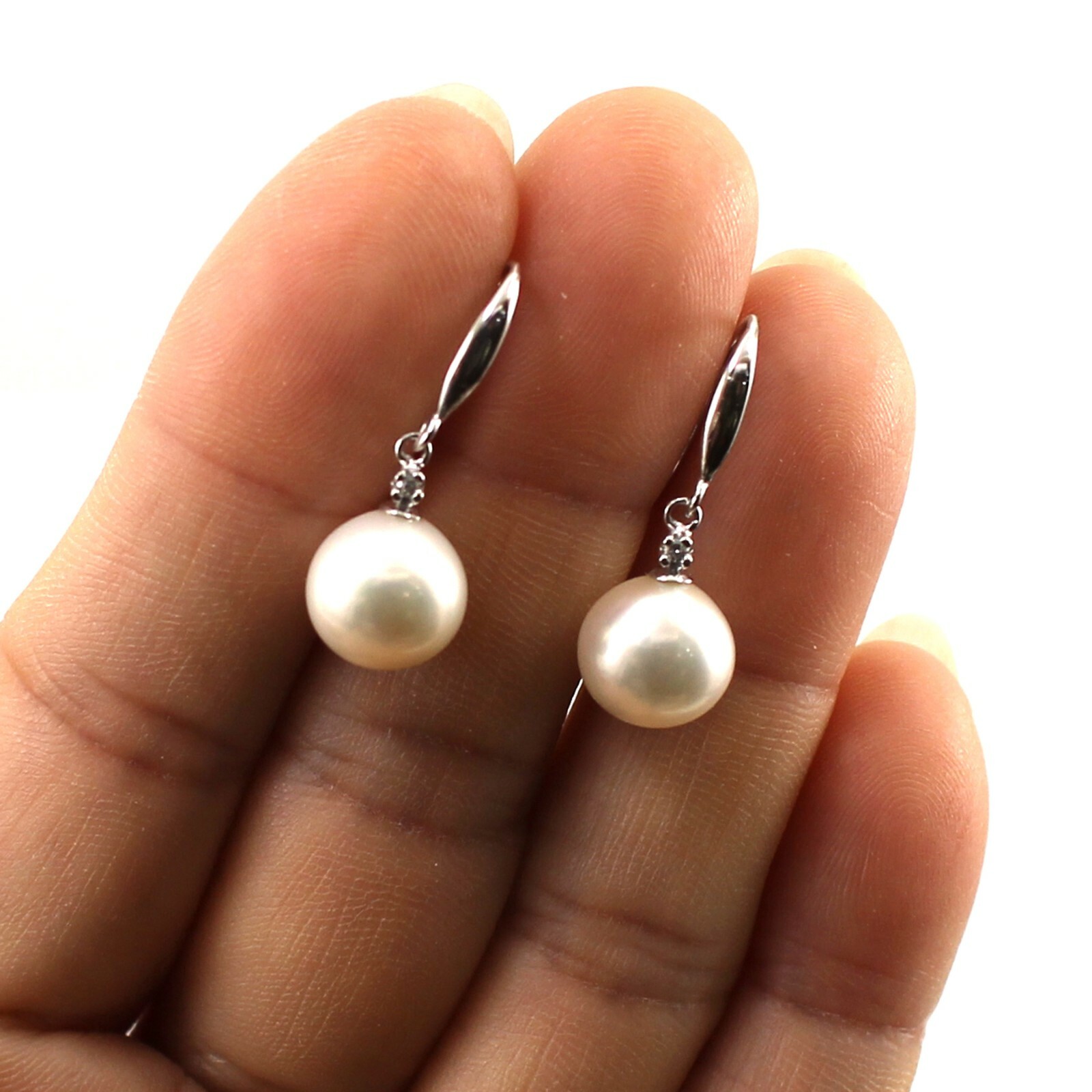 Pre-owned The Pearl Jewelers 14kt White Solid Gold Diamond; Aaa White Cultured Pearl Hook Earrings Tpj In White Cream