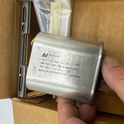 MAGNETEK S150MLTLC3M-500K Universal High Pressure Sodium Ballast, 150W S-55 LAMP
