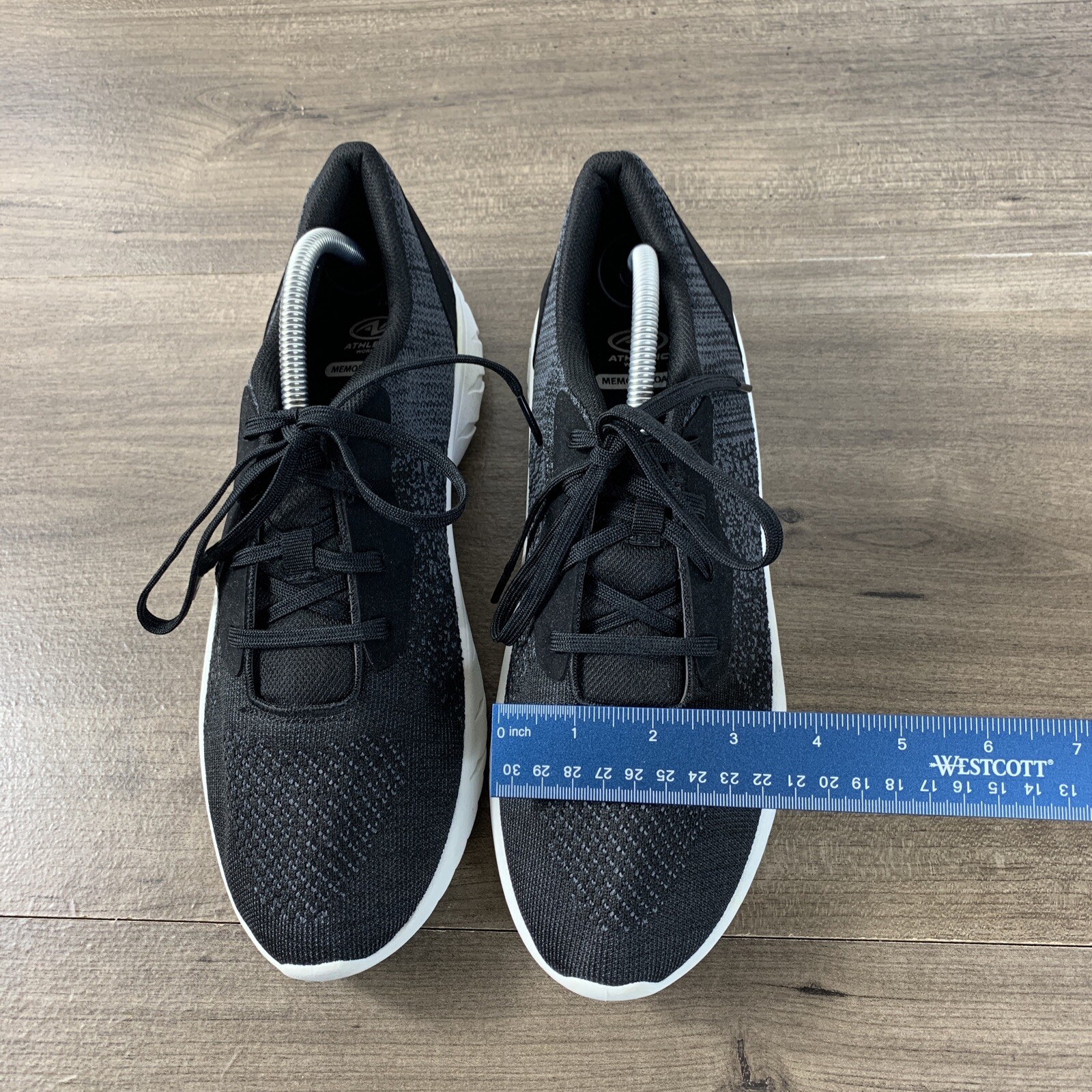 Athletic Works Mens Black Sneakers Size 