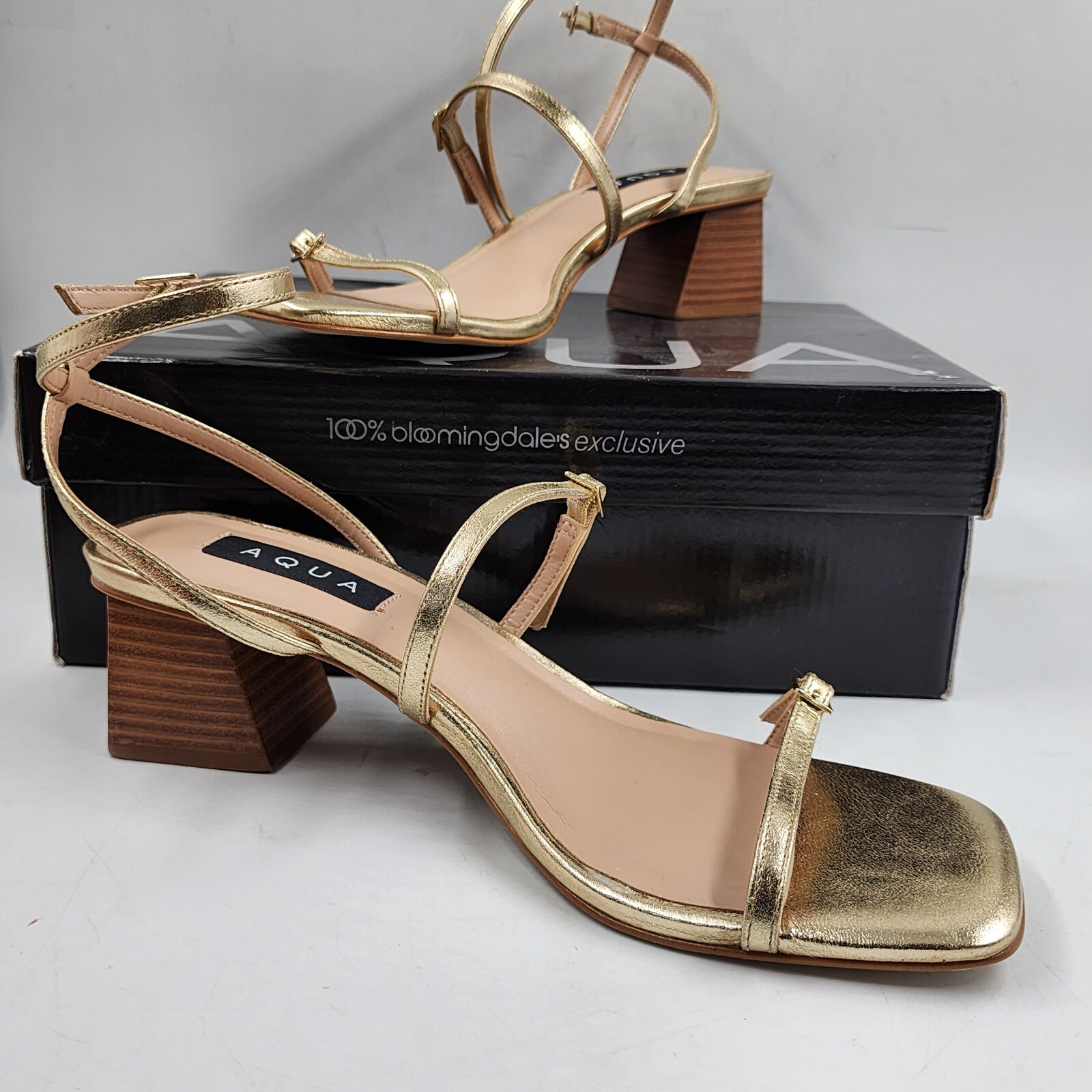 AQUA Allie Strappy Buckled Mid Heel Sandals Women's 9M Gold Open Square Toe - Picture 1 of 14