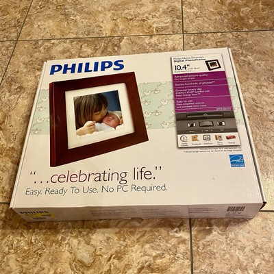 Philips Digital Photoframe 10.4'' LCD Panel Brown Wood Frame SPF3400 G7