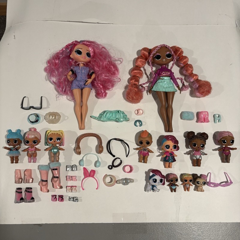 LOL Surprise OMG ~ Fashion Show Mega Runway Exclusive Dolls
