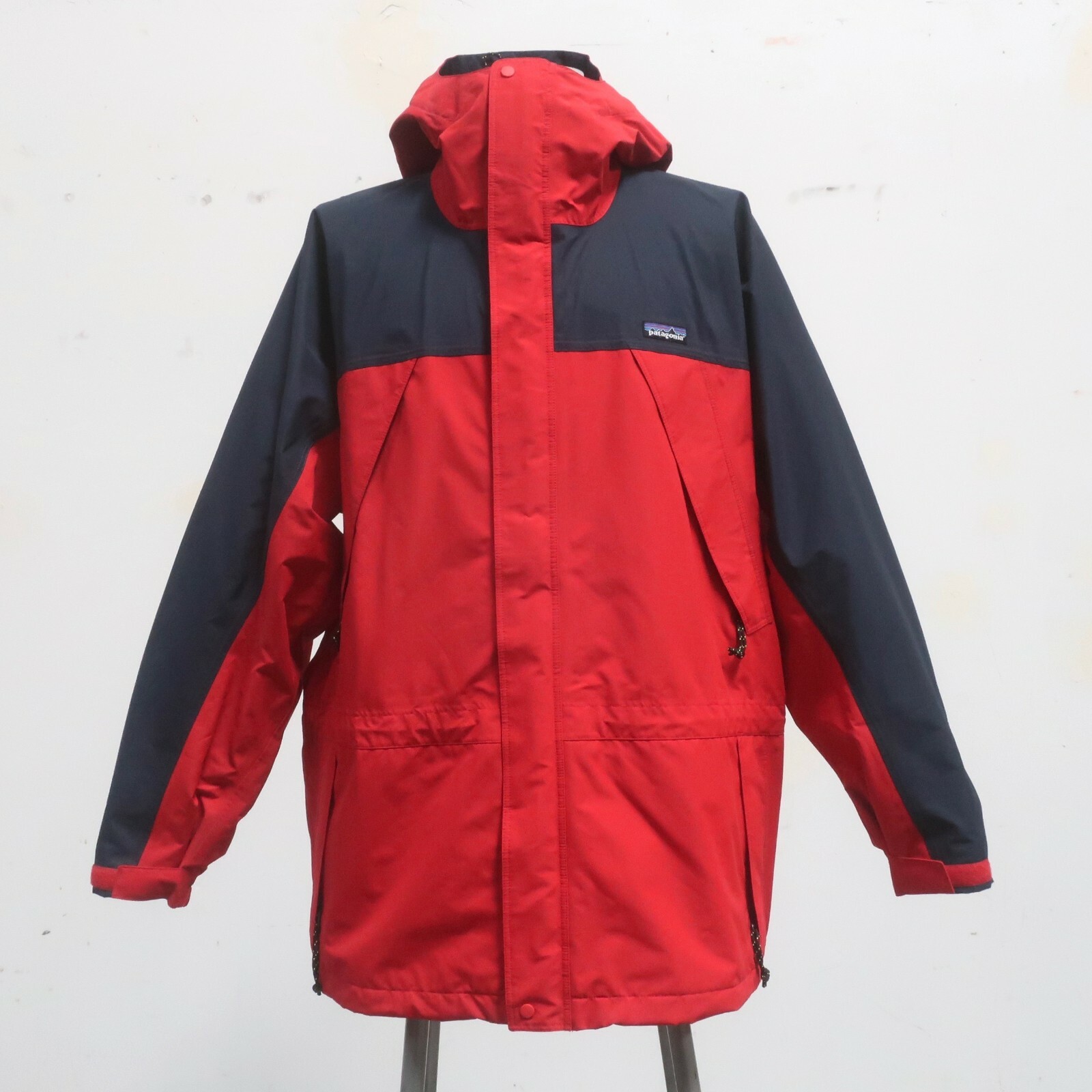 Vintage New Patagonia Goretex Storm Jacket Size XL Red 83603