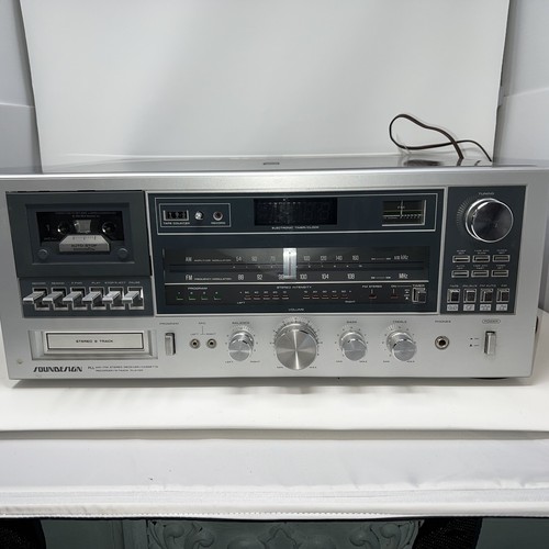 Sound design record player . Cassett Player. 8