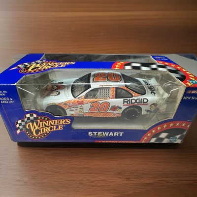 Winners Circle #20 Tony Stewart 1:24 Die Cast Stock Car The Home Depot Year 2000