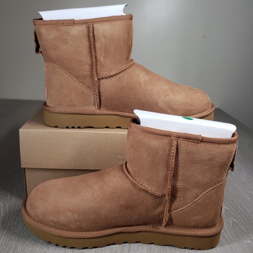 Pre-owned Ugg Classic Mini Ii Sheepskin Fur Boots Chestnut Brown Womens Size 10